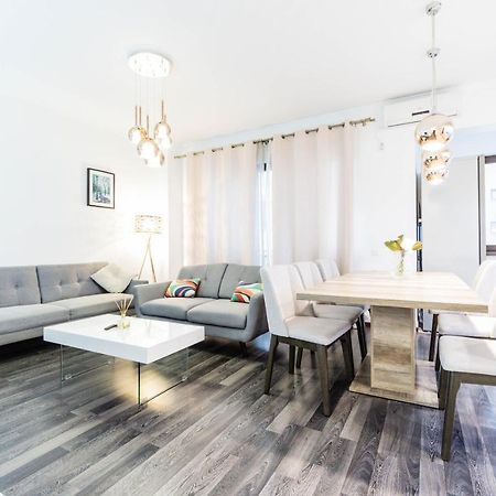 Apartament Luxury Baneasa Bukareszt Zewnętrze zdjęcie